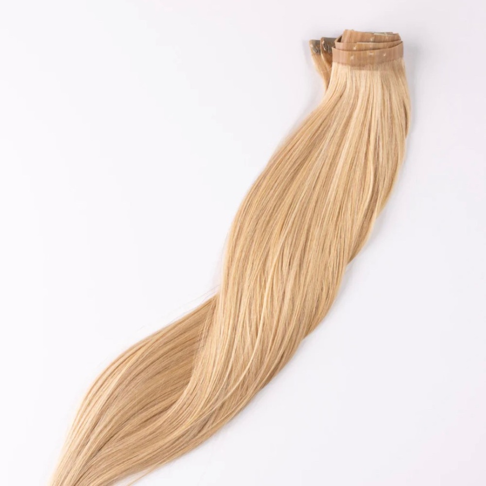 BFB Extensions 21” Classic Set in Bombshell color